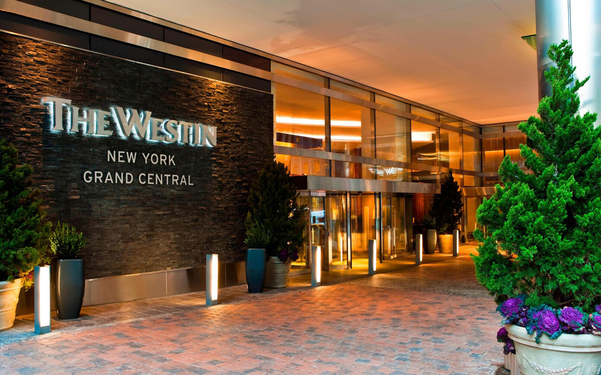 فندق “WESTIN”