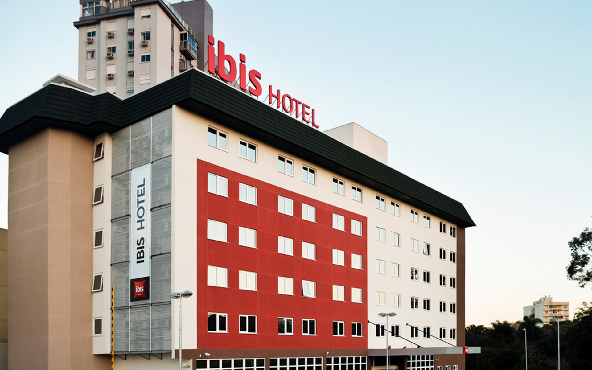 “IBIS” Hotel - Arkan Travel